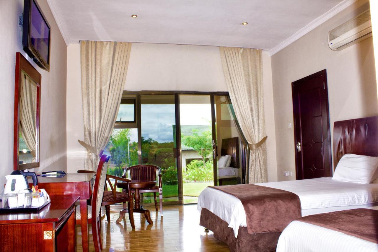 Icon Hotel Chingola Ruang foto