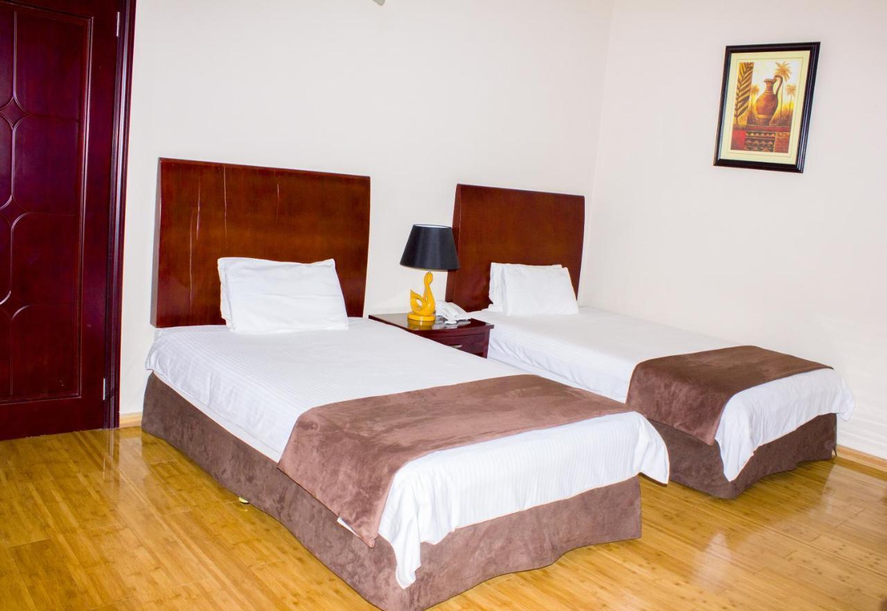 Icon Hotel Chingola Ruang foto
